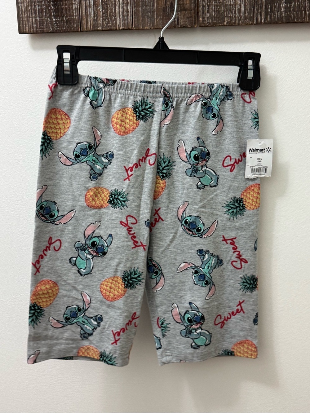 Lilo and Stitch Pineapple Print Gray Lounge Shorts new with tags XXS